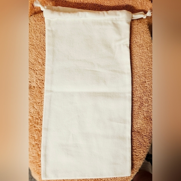 LG Bottega Veneta White Green Drawstring Dust Bag Wallet Shoe Cover Replacement - Picture 3 of 5